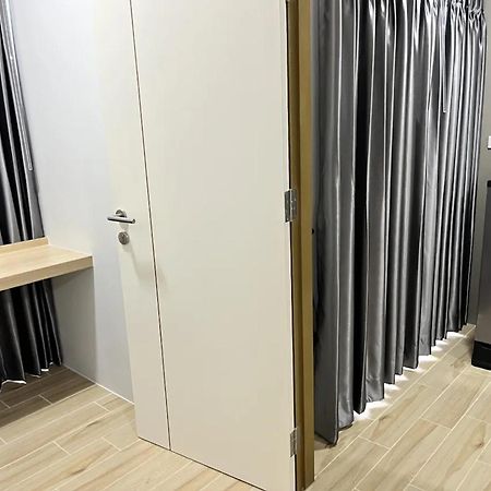 Zayn Express & Suites Бангкок Экстерьер фото