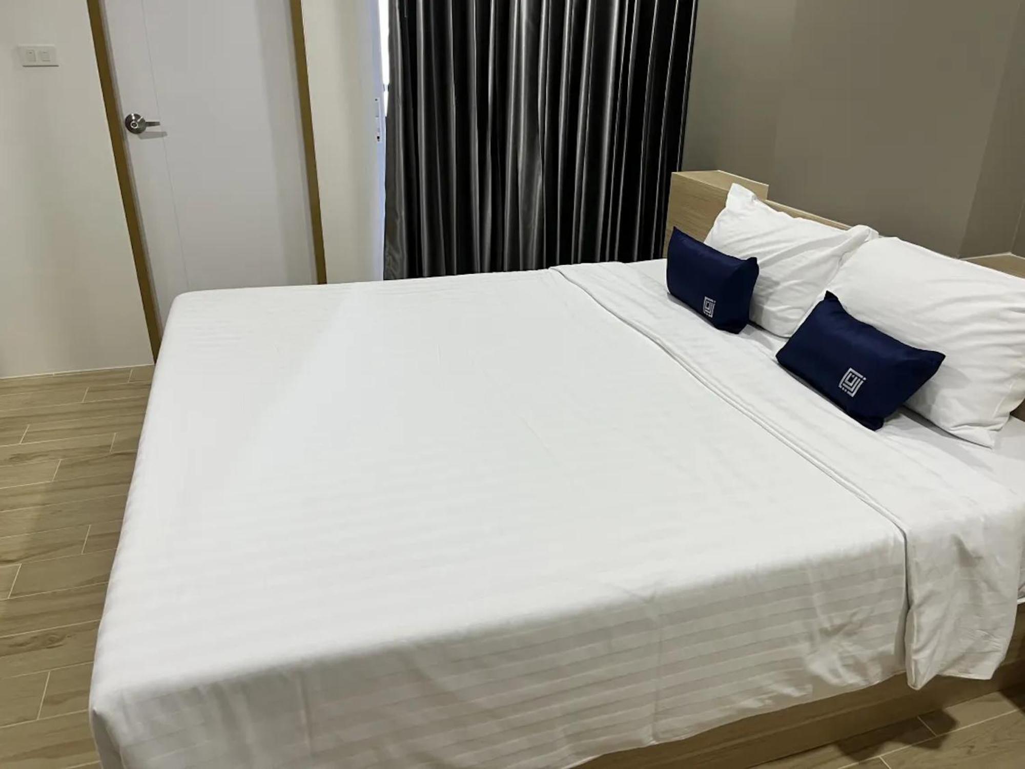 Zayn Express & Suites Бангкок Экстерьер фото